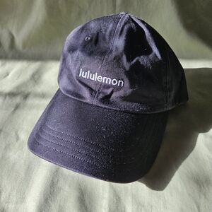 Lululemon Black Women's Cotton Baller Hat‎ Baseball Cap Size S/M